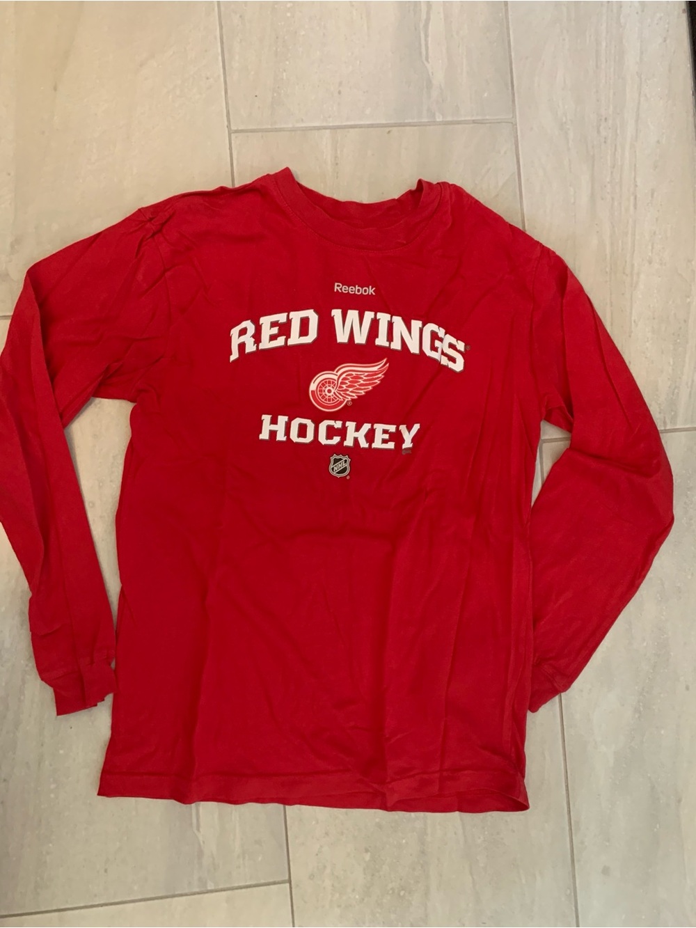 Reebok Red Wings Center Ice Collection NHL Graphic Long Sleeve Tee